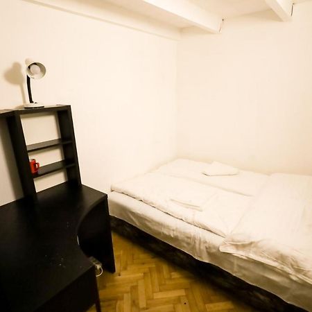 Center Apartment 5 Private Room For 19 People Budapešť Exteriér fotografie