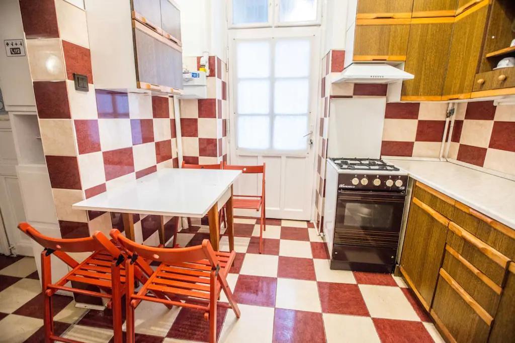Center Apartment 5 Private Room For 19 People Budapešť Exteriér fotografie