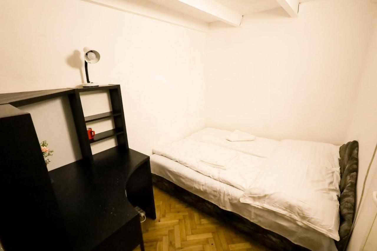 Center Apartment 5 Private Room For 19 People Budapešť Exteriér fotografie