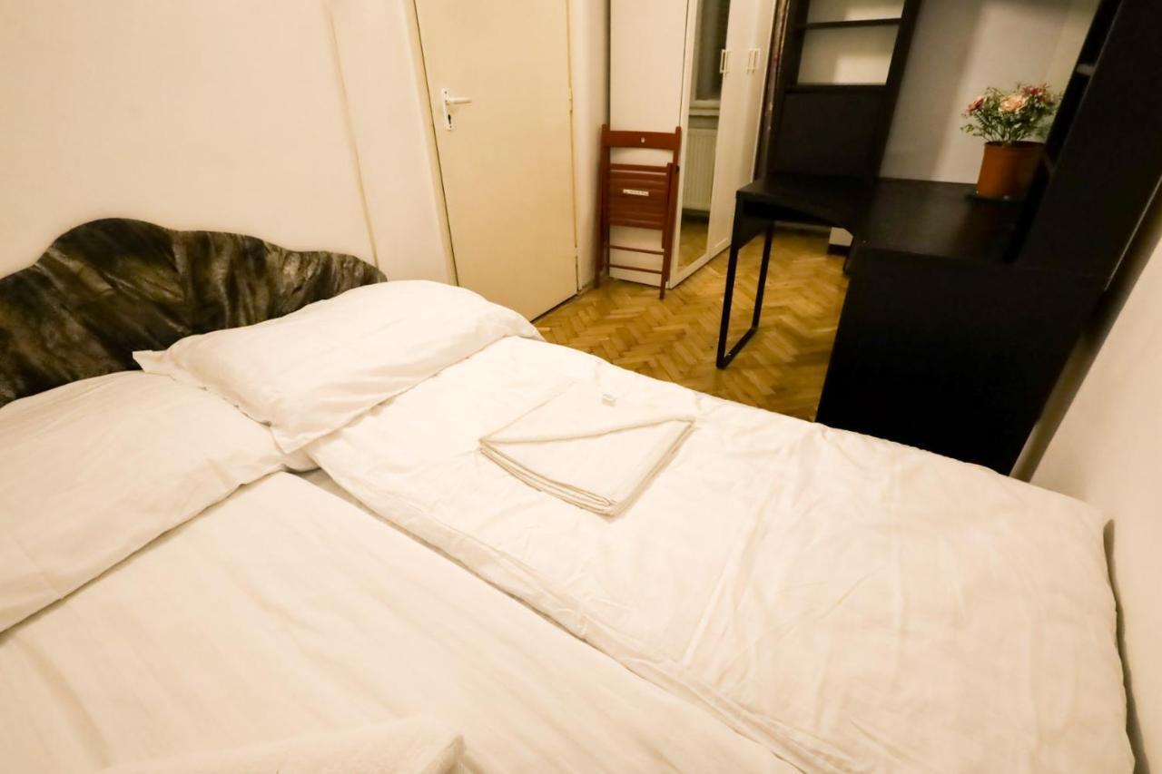 Center Apartment 5 Private Room For 19 People Budapešť Exteriér fotografie
